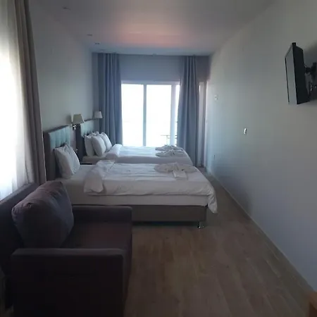 Horizon 4* Pefkochori